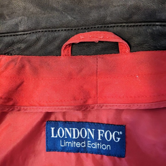 London Fog Red Medium Weight Zip Front Jacket Women's Size Medium - Picture 7 of 9